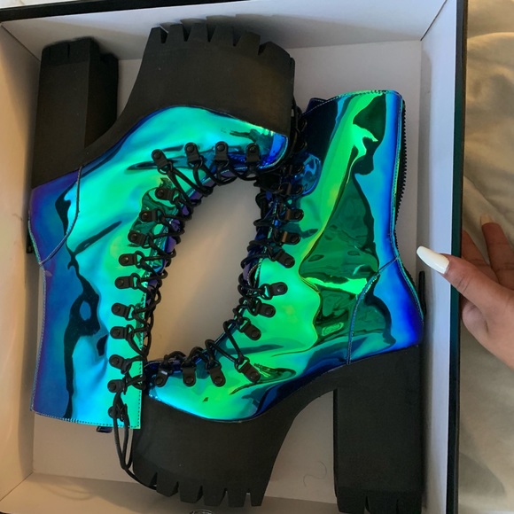 moonstone platform boots